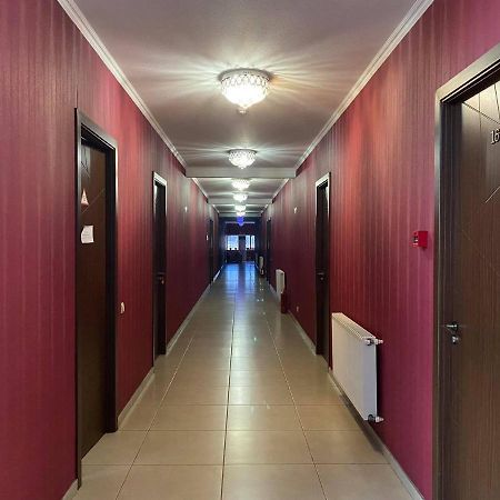 Hotel Okriba Тбілісі Екстер'єр фото