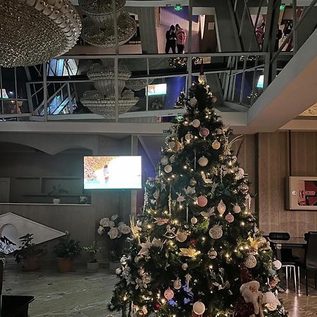 Hotel Okriba Тбілісі Екстер'єр фото