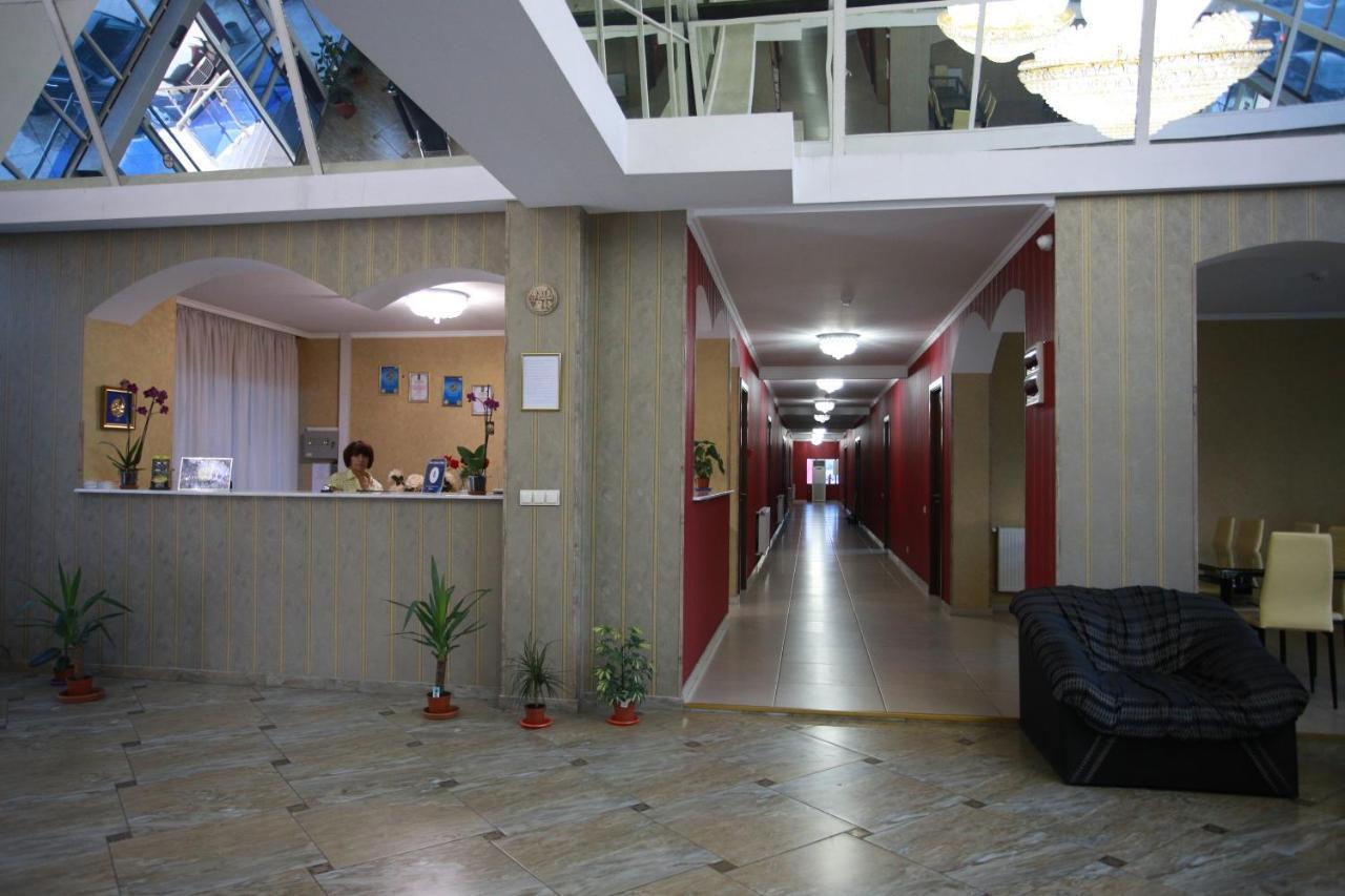 Hotel Okriba Тбілісі Екстер'єр фото
