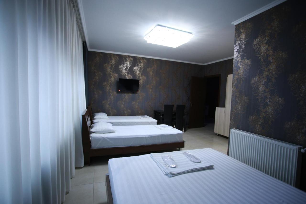 Hotel Okriba Тбілісі Екстер'єр фото