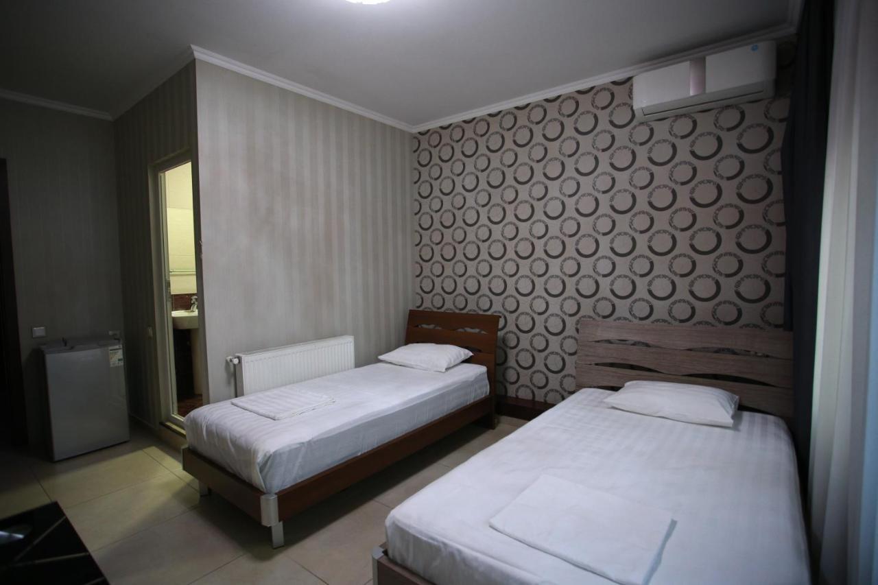 Hotel Okriba Тбілісі Екстер'єр фото