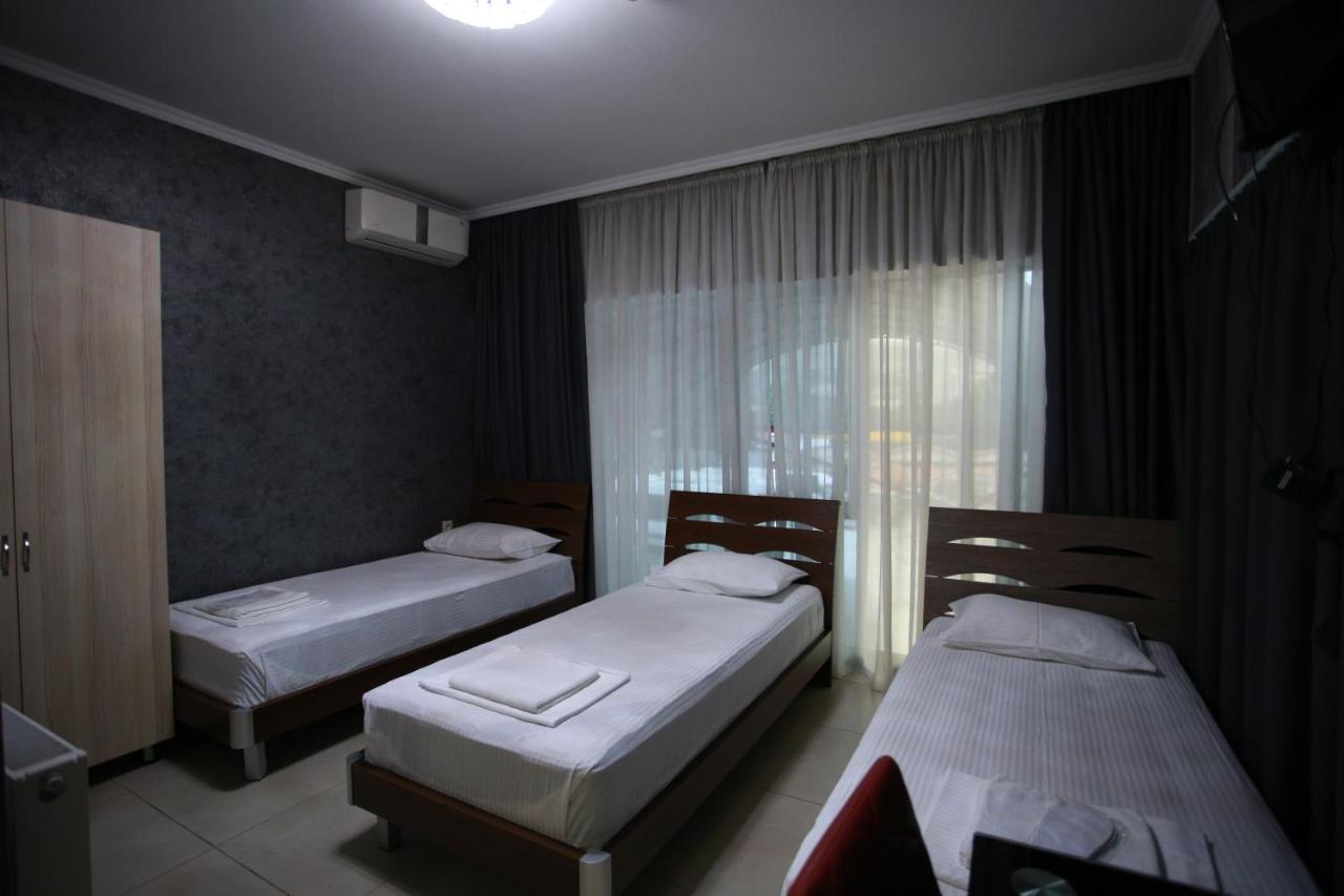 Hotel Okriba Тбілісі Екстер'єр фото